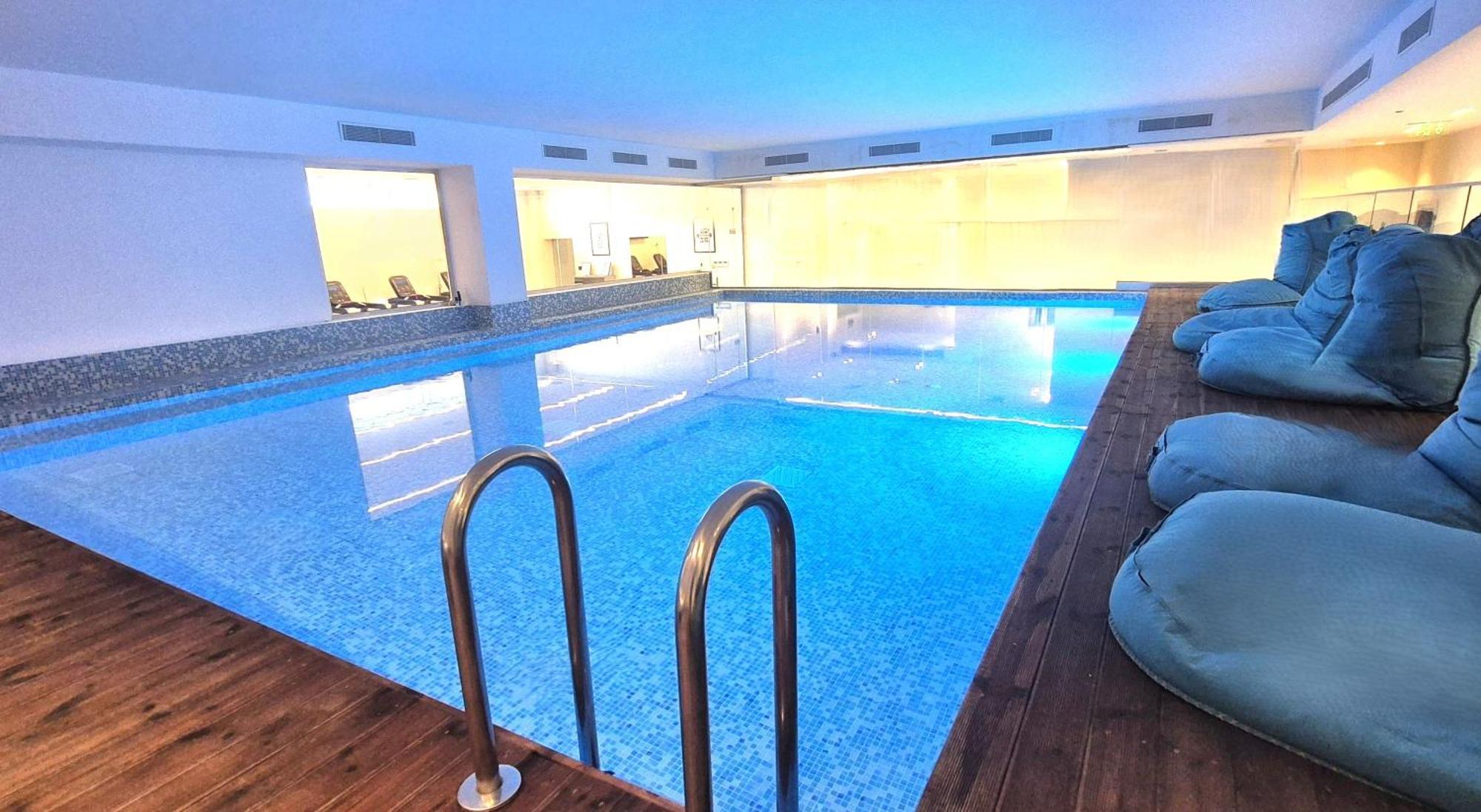 Radisson Beach Resort Ларнака Екстериор снимка